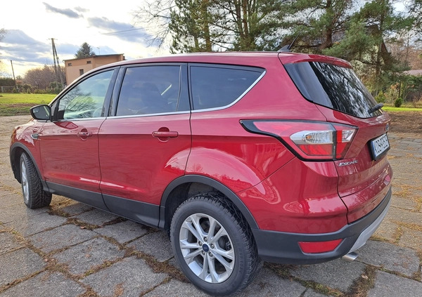 Ford Kuga cena 84000 przebieg: 71000, rok produkcji 2019 z Brzeszcze małe 301